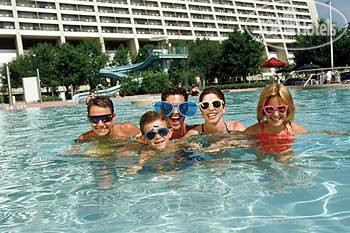 New photos from tourists Disneys Contemporary Resort 4*