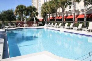 Hotelier's photos Hampton Inn Convention Center 3*