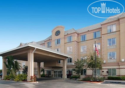 Hotelier's photos Comfort Suites Universal Studios 3*