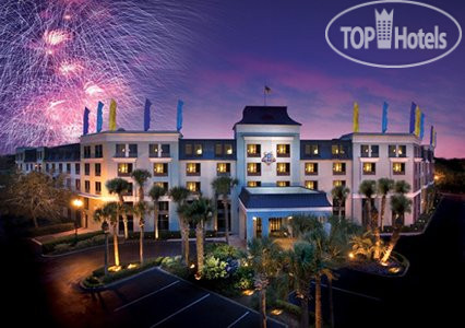 Hotelier's photos Quality Suites Royale Parc Suites 3*