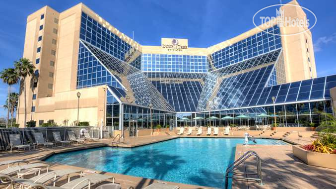 Hotel photo DoubleTree by Hilton Orlando Airport 3*