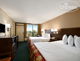 New photos from tourists Days Inn Orlando Convention Center International Drive 2*
