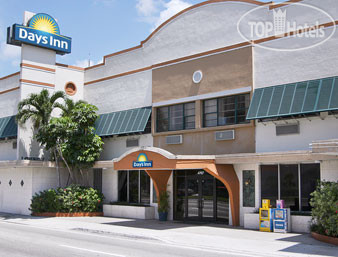 Hotelier's photos Days Inn Miami Airport North 2*