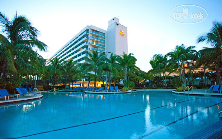 Hotel photo Crowne Plaza Hollywood Beach 4*