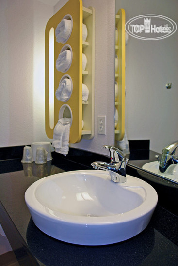 New photos from tourists Motel 6 Fort Lauderdale 3*