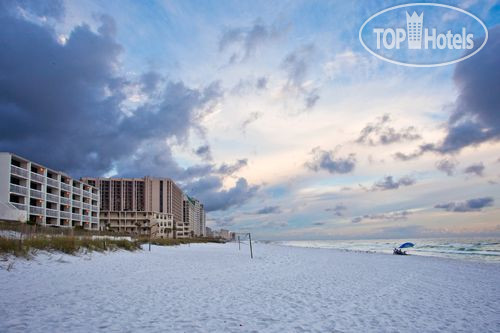 Hotel photo Holiday Inn On The Beach 3*