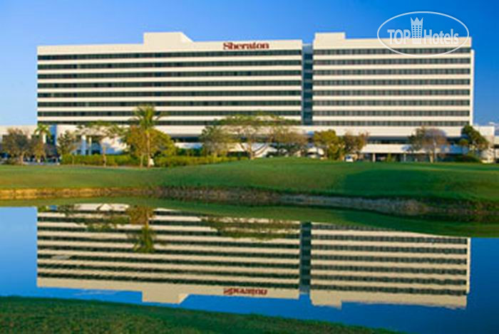 Hotelier's photos Sheraton Miami Airport Hotel & Executive Meeting Center 3*