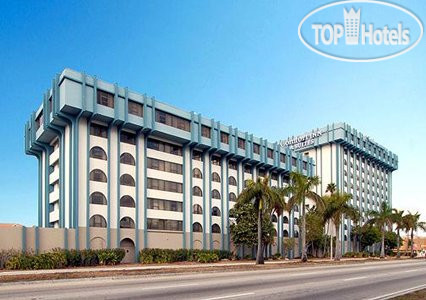 Hotel photo Comfort Inn & Suites Miami Airport 2*
