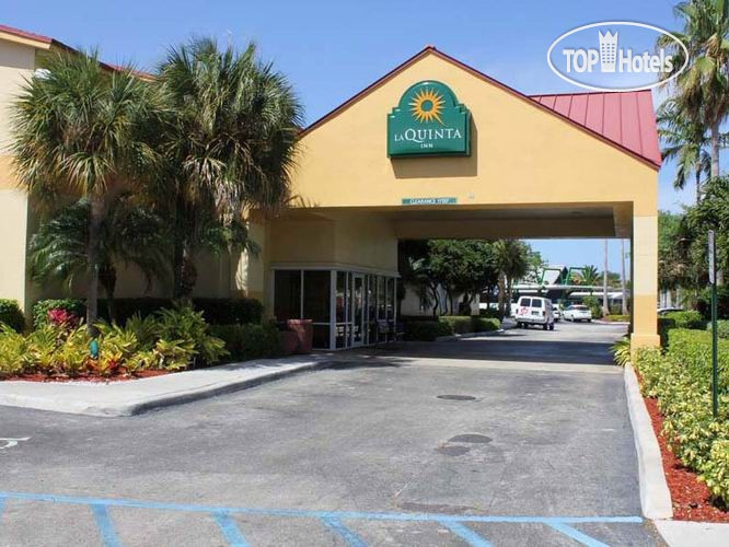 Hotelier's photos La Quinta Inn Fort Lauderdale Northeast 3*