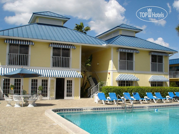 Hotelier's photos Naples Courtyard Inn 3*