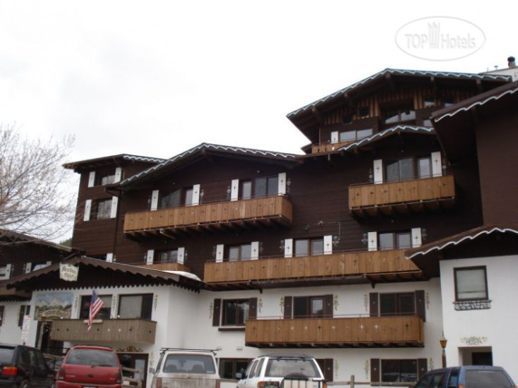 Hotelier's photos Mountain Chalet Aspen 3*