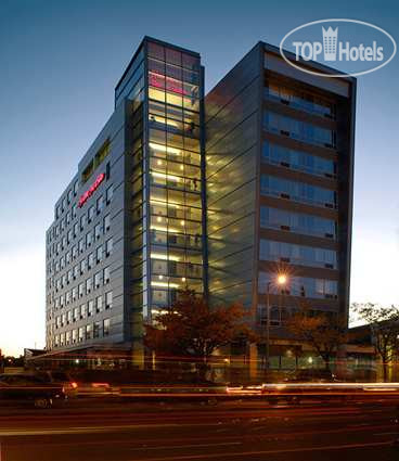 Hotel photo Hampton Inn & Suites Boston Crosstown Center 3*