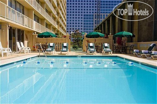 Hotelier's photos Holiday Inn Civic Center 3*