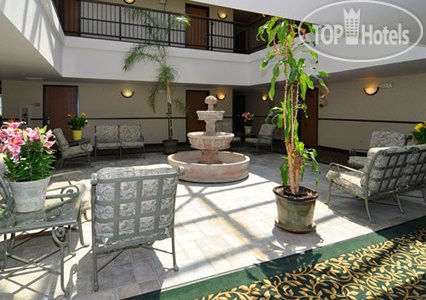 Hotel photo Comfort Inn & Suites San Francisco Airport West 2*