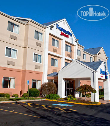 Hotelier's photos Fairfield Inn Springfield 2*