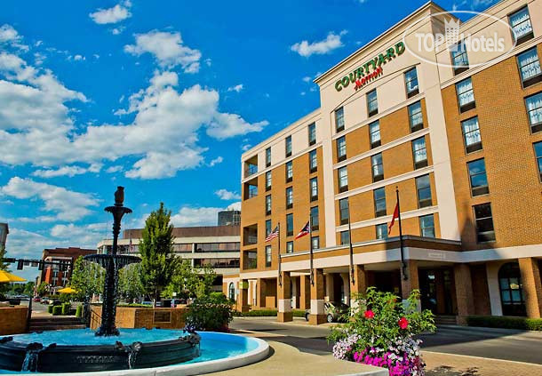 Hotelier's photos Courtyard Springfield Downtown 3*