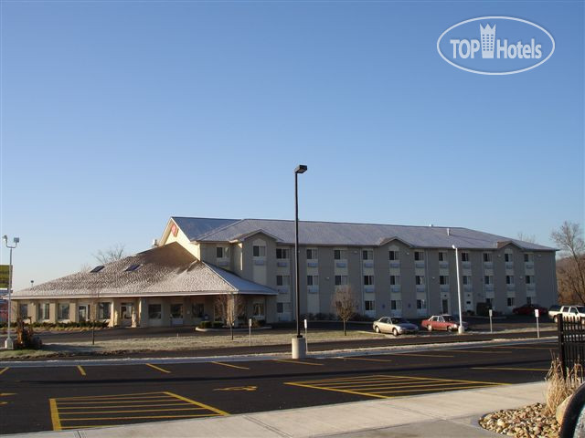 Hotelier's photos AmeriStay Batavia