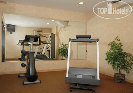 New photos from tourists Quality Inn Central 2*