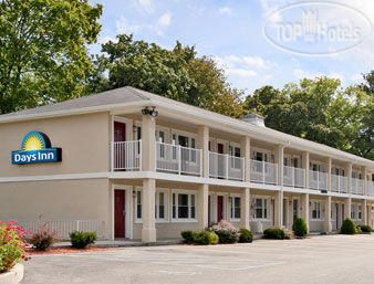 Hotelier's photos Days Inn Poughkeepsie 3*
