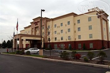 Hotelier's photos Hampton Inn Kingston 2*