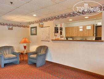 New photos from tourists Super 8 Auburn Finger Lakes Area 2*