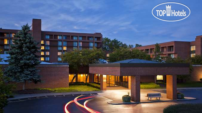 Hotelier's photos DoubleTree by Hilton Hotel Syracuse 3*