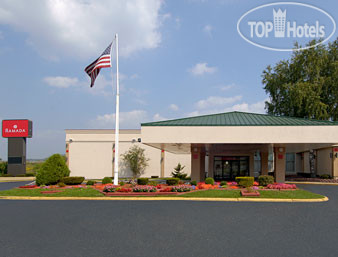 Hotelier's photos Ramada Cortland Hotel and Conference Center 2*