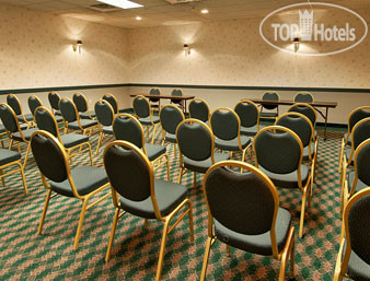 New photos from tourists Days Inn Canastota Syracuse 3*