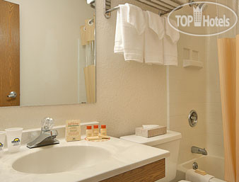 New photos from tourists Days Inn Hornell NY 2*