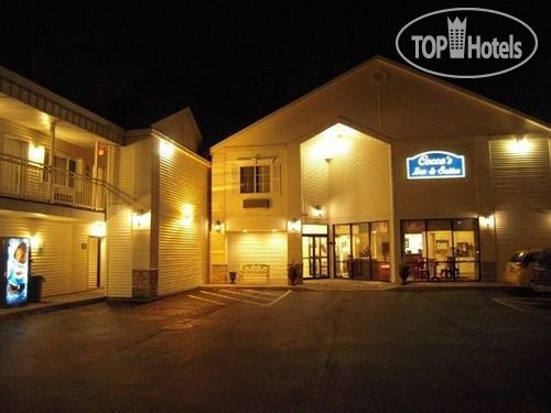 Hotelier's photos Coccas Inn & Suites Wolf Rd Albany Airport 2*