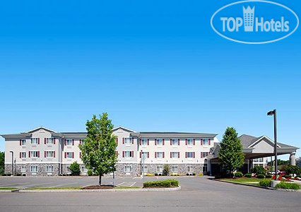 Hotelier's photos Comfort Inn & Suites East Greenbush 3*