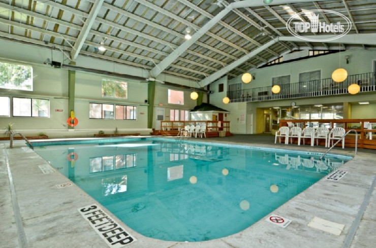 New photos from tourists Best Western Summit Inn 2*