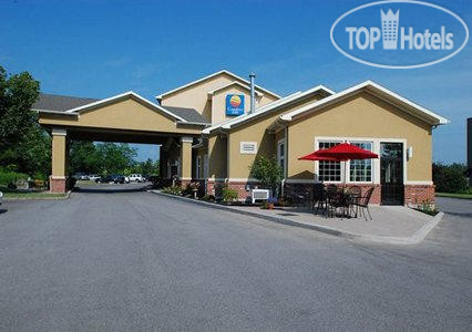 Hotelier's photos Comfort Inn University Amherst 3*