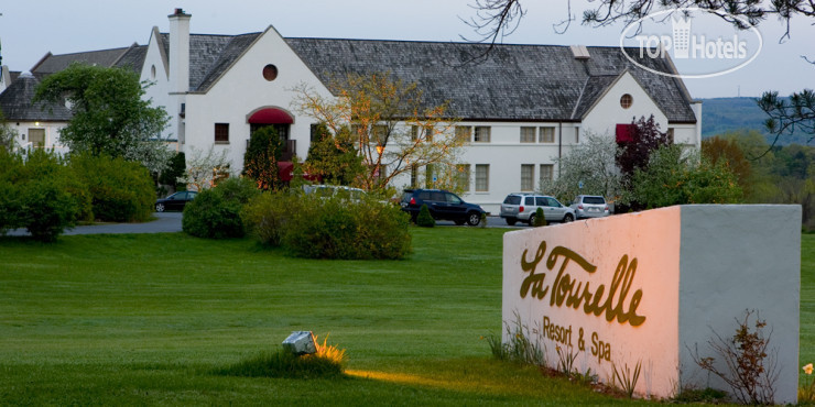 Hotelier's photos La Tourelle Resort & Spa 3*