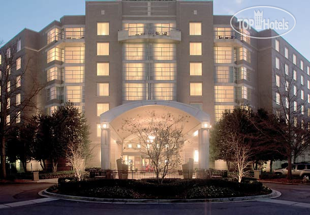 Hotelier's photos Renaissance Charlotte SouthPark 4*