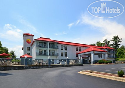 Hotelier's photos Comfort Inn West Asheville 2*