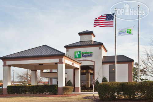 Hotel photo Holiday Inn Express New Bern 2*
