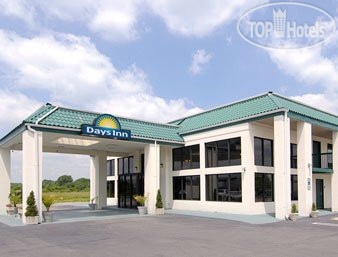 New photos from tourists Days Inn Clinton 2*