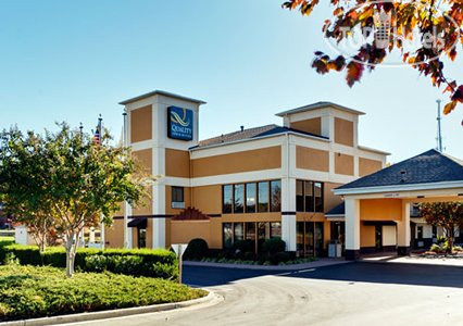 Hotel photo Quality Inn & Suites Matthews 2*