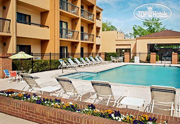 Hotelier's photos Courtyard Greensboro 3*
