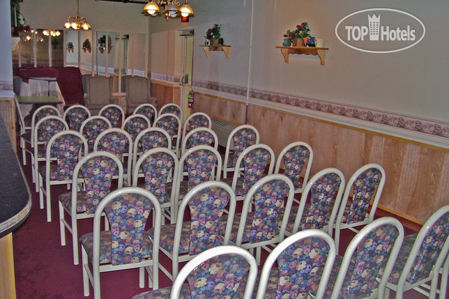 Новые добавленные фото туристов Colonial Inn & Suites 2*