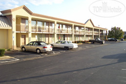 Hotel photo Colonial Inn & Suites 2*