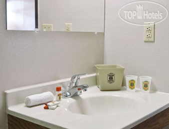 New photos from tourists Knights Inn Albany 2*