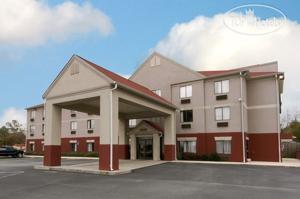 Hotel photo Red Roof Inn & Suites Augusta 3*