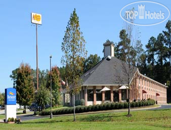 Hotel photo Baymont Inn & Suites Lagrange 2*
