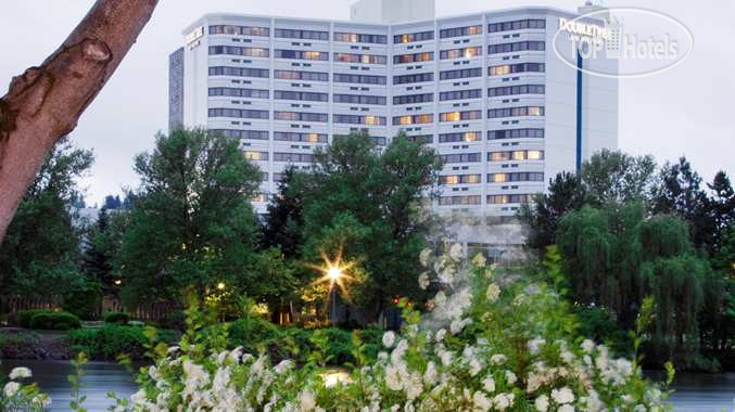 Hotel photo DoubleTree by Hilton Hotel Spokane City Center 4*