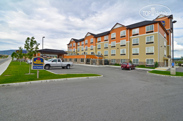 Hotelier's photos Best Western Plus Peppertree Inn At Omak 3*