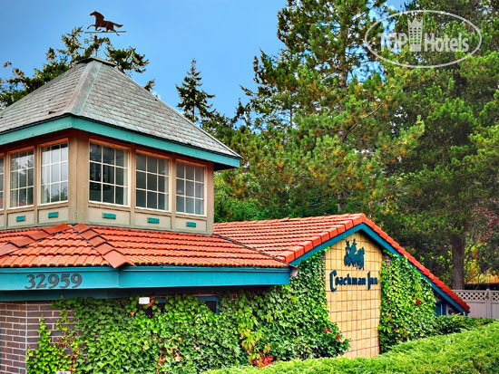 Hotelier's photos Coachman Inn & Suites 4*