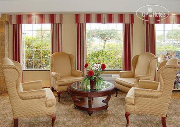 Hotelier's photos Clarion Renton 2*