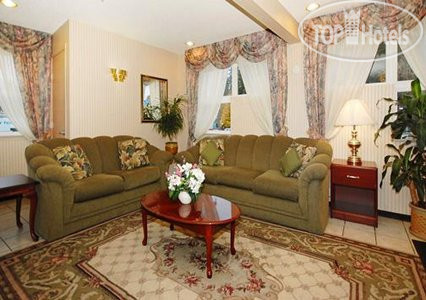 Hotelier's photos Comfort Inn Port Orchard 2*